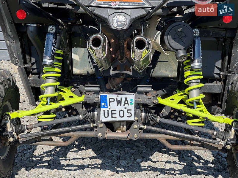Мотовездеход BRP Can Am 2016 в Стрые