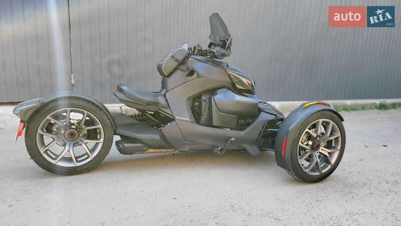 AUTO.RIA – Продаж Бомбардир Кан Ам бу: купити BRP Can Am в