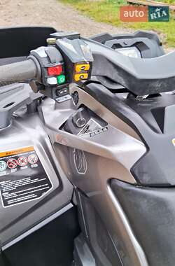 Квадроцикл утилітарний BRP Can Am 2013 в 
