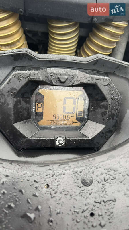 Квадроцикл утилітарний BRP Can Am 2017 в Іршаві