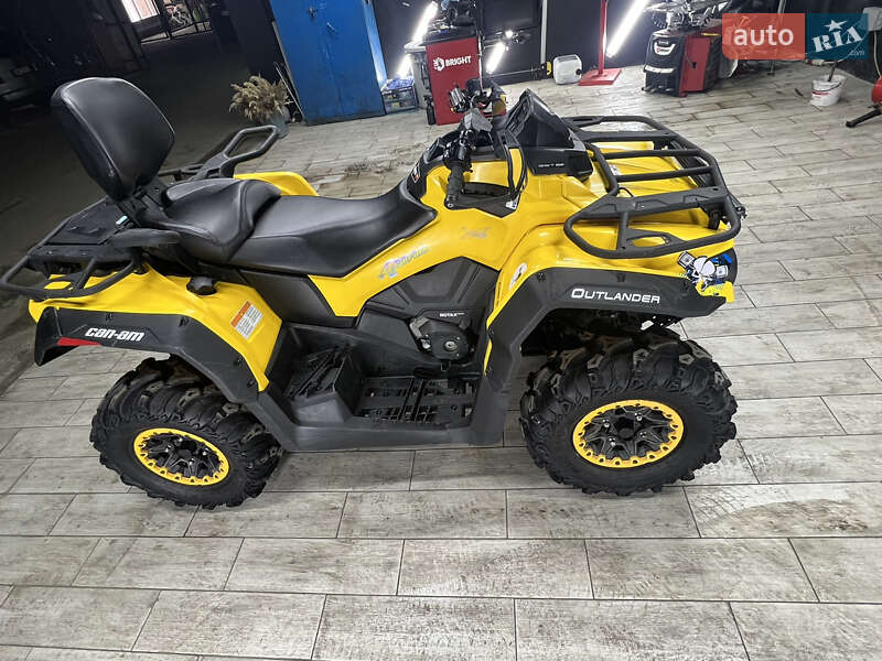 Квадроцикл спортивный BRP Can Am 2015 в Ровно