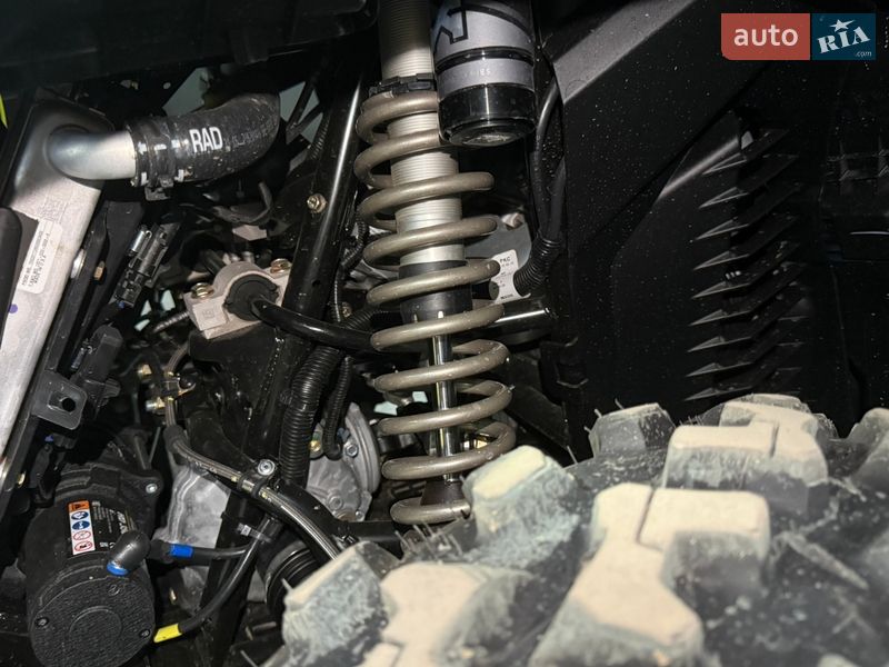 Квадроцикл  утилитарный BRP Can Am 2025 в Черновцах