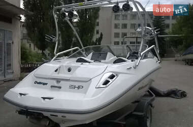 Катер BRP Challenger 2008 в 