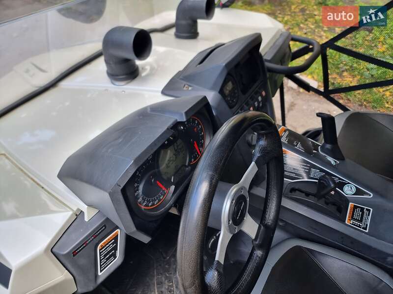 Квадроцикл утилітарний BRP Commander 2013 в Києві