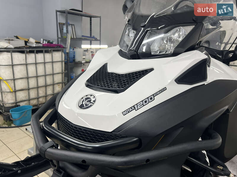 Утилитарные снегоходы BRP Expedition 2014 в Житомире