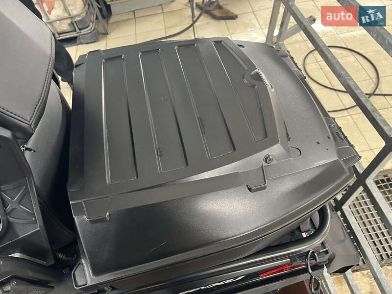 Утилитарные снегоходы BRP Expedition 2014 в Житомире