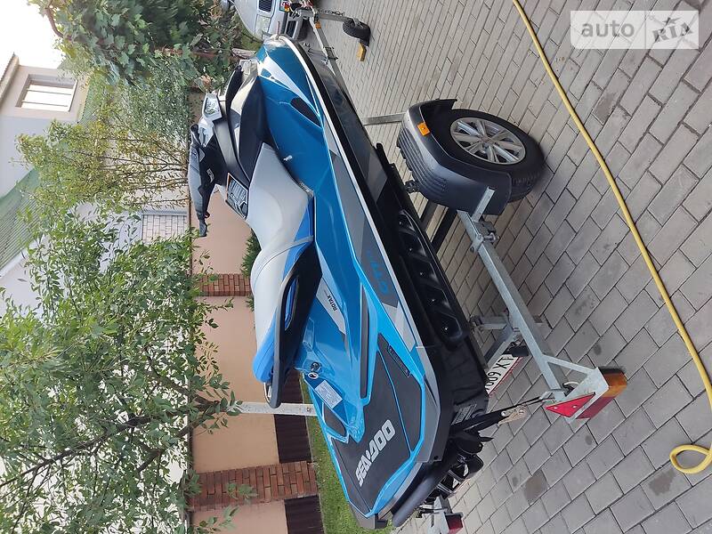 Гидроцикл туристический BRP GTI 2018 в Вараше