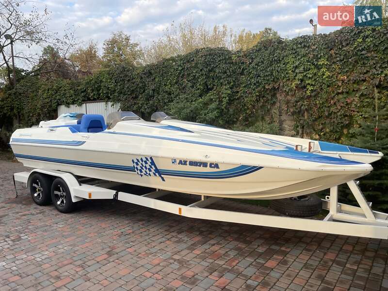 Човен BRP GTR 2006 в Києві