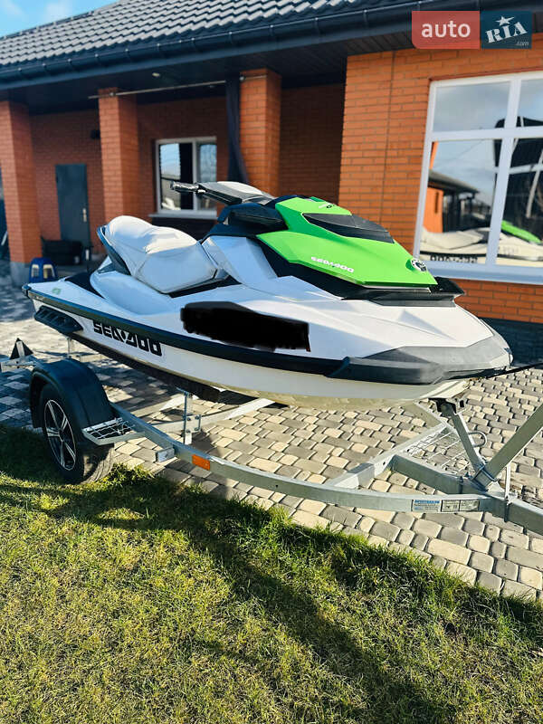 Гидроцикл спортивный BRP GTS 2013 в Знаменке