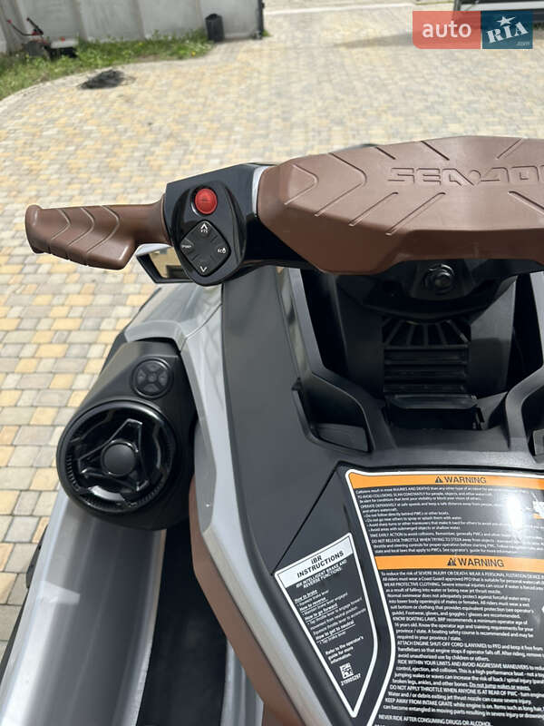 Гідроцикл туристичний BRP GTX 2019 в Дніпрі