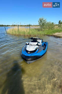 Гидроцикл туристический BRP GTX 2020 в 