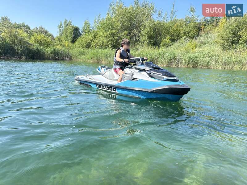 Гідроцикл туристичний BRP GTX 2021 в Стрию