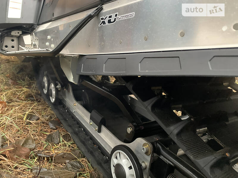 Снегоходы для охоты и рыбалки BRP Lynx 2011 в Киеве