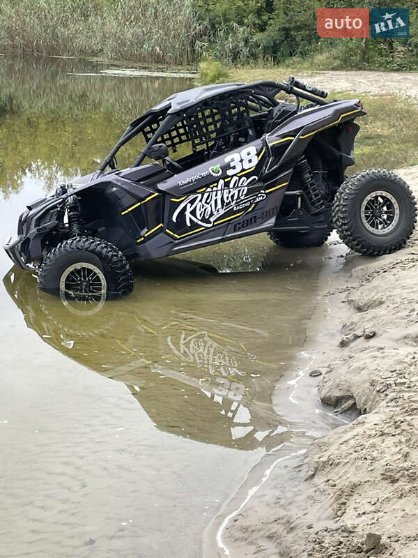 Мотовездеход BRP Maverick X3 2018 в Полтаве фото Мотовездеход BRP Maverick X3 2018 в Полтаве