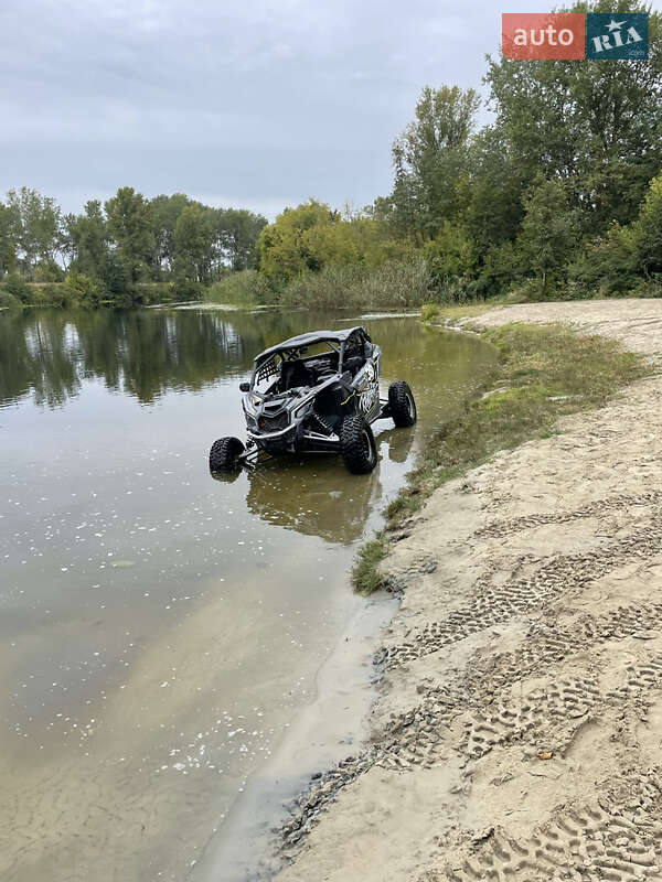 Мотовездеход BRP Maverick X3 2018 в Полтаве фото 4 Мотовездеход BRP Maverick X3 2018 в Полтаве