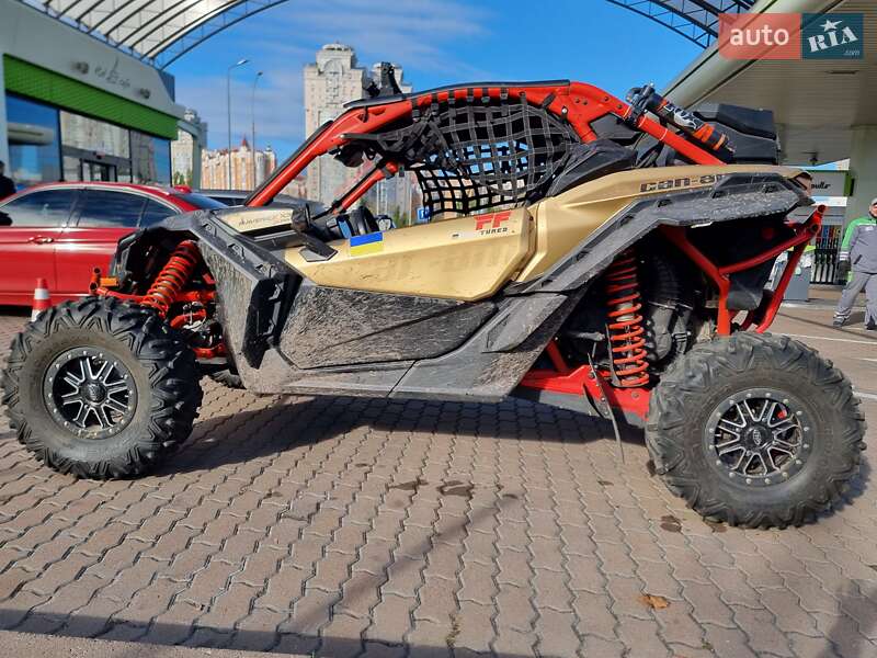 Квадроцикл утилітарний BRP Maverick X3 2017 в Києві
