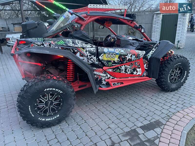Квадроцикл спортивный BRP Maverick X3 2017 в Сокале
