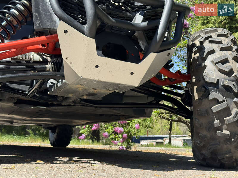 Квадроцикл спортивный BRP Maverick X3 2023 в Ровно