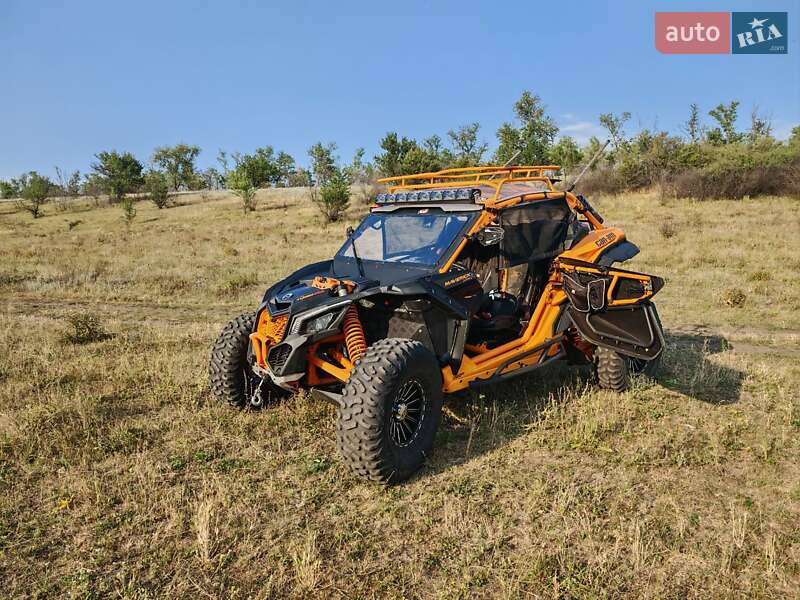 Квадроцикл  утилитарный BRP Maverick X3 2020 в Запорожье