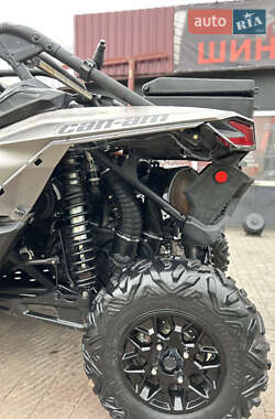 Вантажні моторолери, мотоцикли, скутери, мопеди BRP Maverick X3 2017 в 