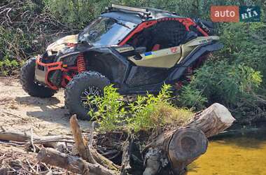 Квадроцикл  утилитарный BRP Maverick X3 2017 в Киеве