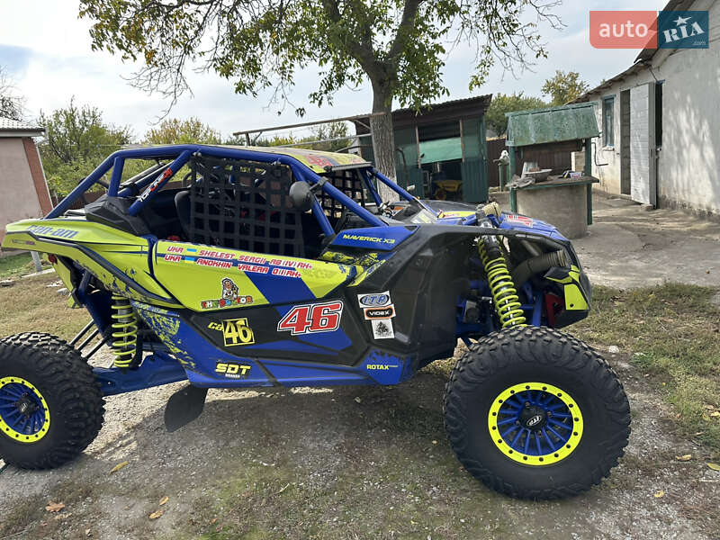 Мотовездеход BRP Maverick X3 2020 в Днепре