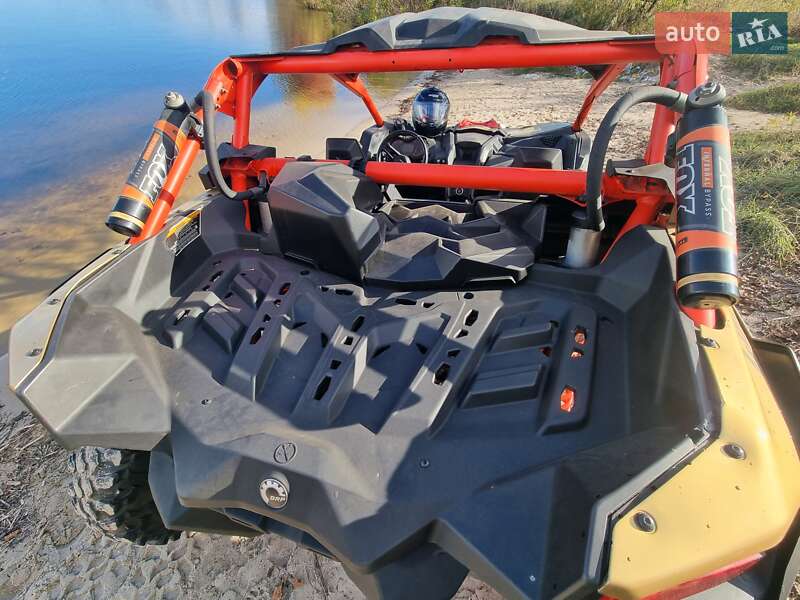 Квадроцикл утилітарний BRP Maverick X3 2017 в Києві