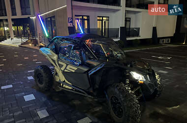 Мотовездеход BRP Maverick X3 2022 в Сваляве