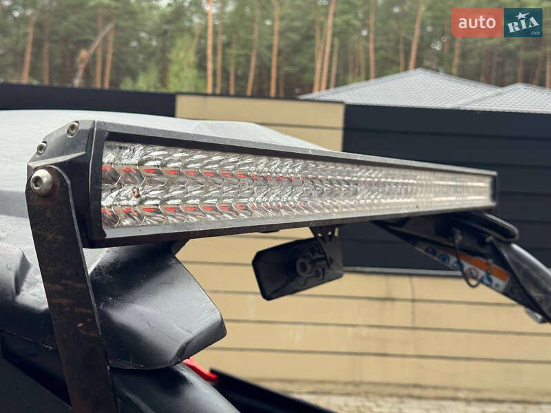 Мотовездеход BRP Maverick X3 2022 в Киеве фото 26 Мотовездеход BRP Maverick X3 2022 в Киеве