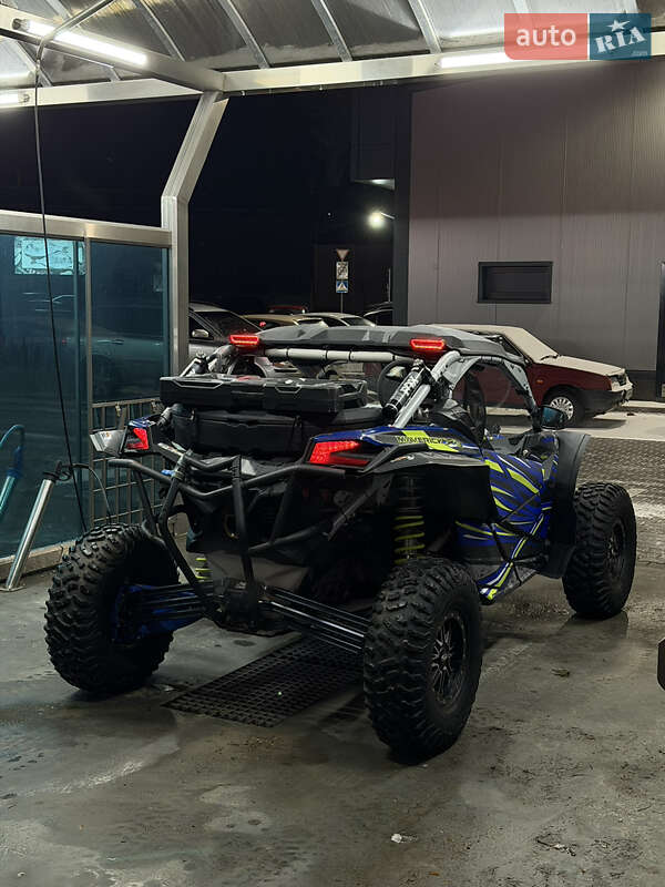 Квадроцикл  утилитарный BRP Maverick X3 2020 в Киеве