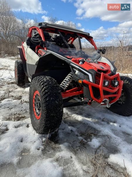 Мотовездеход BRP Maverick X3 2022 в Киеве