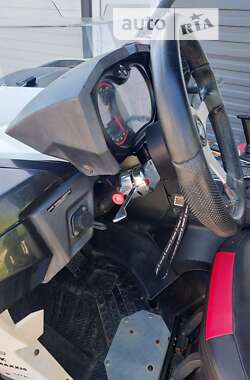 Квадроцикл утилітарний BRP Outlander 2014 в Харкові