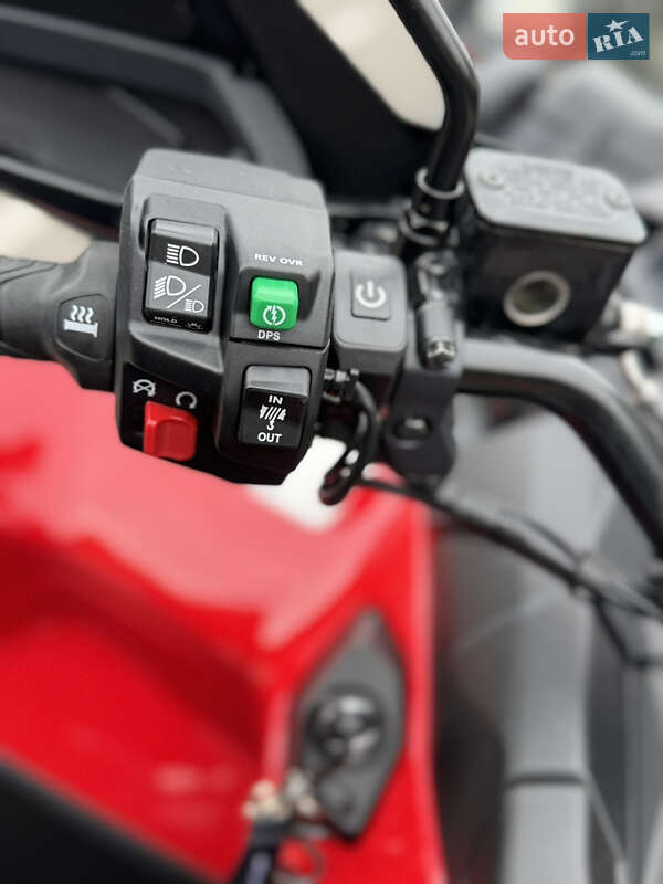 Квадроцикл  утилитарный BRP Outlander 2024 в Киеве