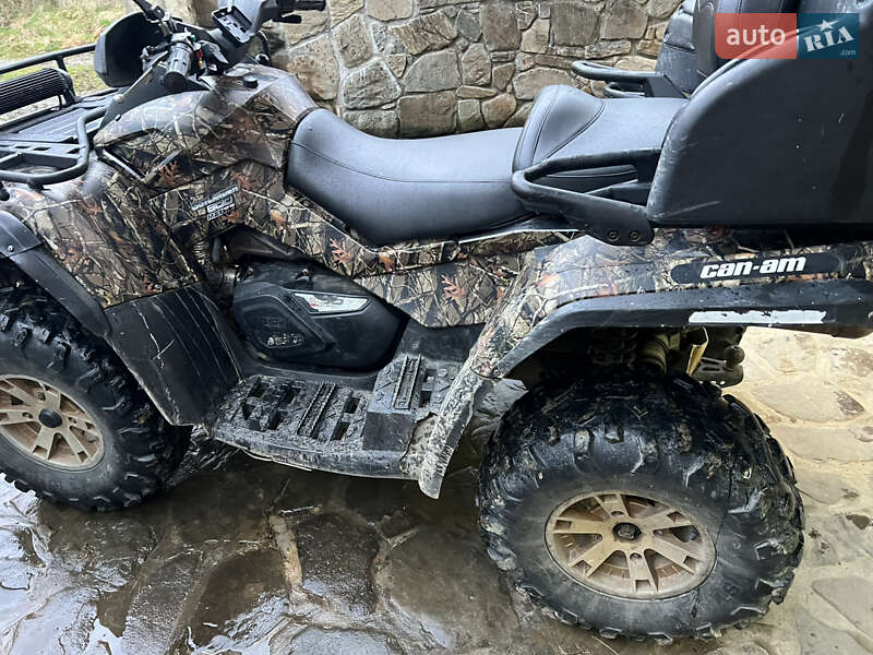 Боббер BRP Outlander 2012 в Яремче