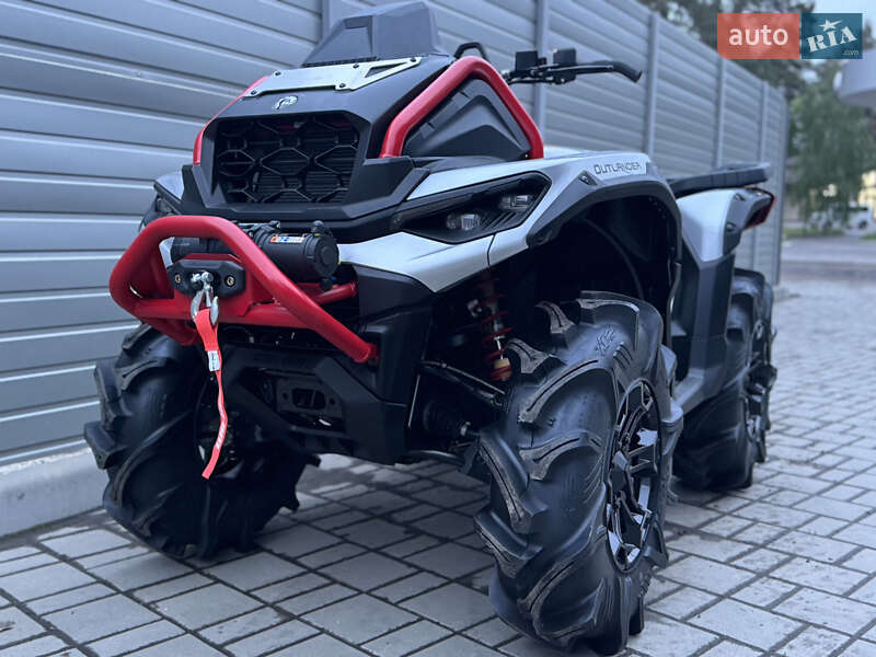 BRP Outlander 2025