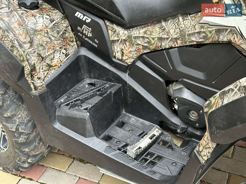 Квадроцикл  утилитарный BRP Outlander 2014 в Ужгороде