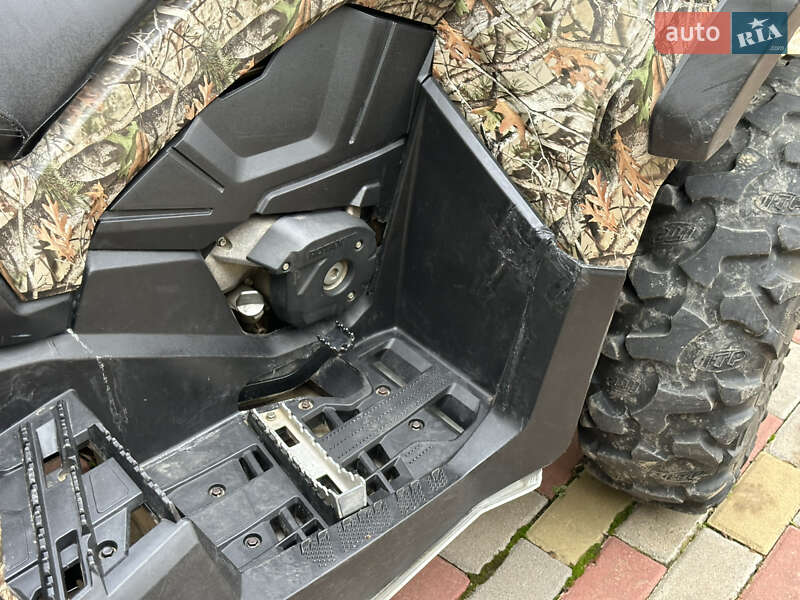 Квадроцикл  утилитарный BRP Outlander 2014 в Ужгороде