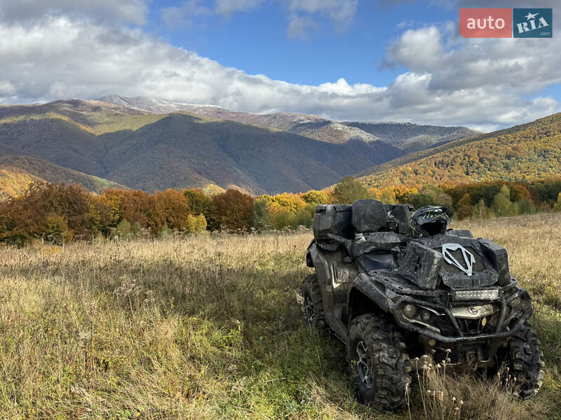 Квадроцикл спортивный BRP Outlander 2015 в Мукачево