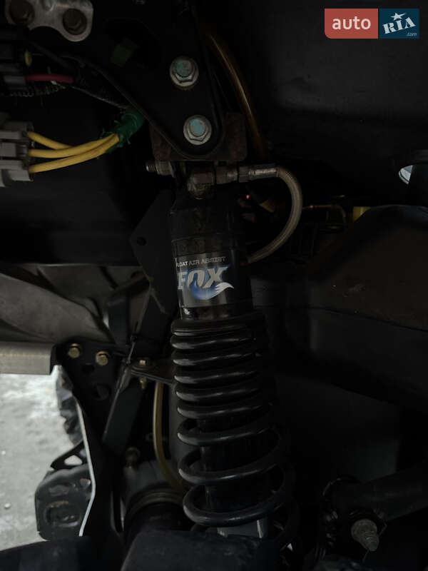 Квадроцикл  утилитарный BRP Outlander 2013 в Каменском