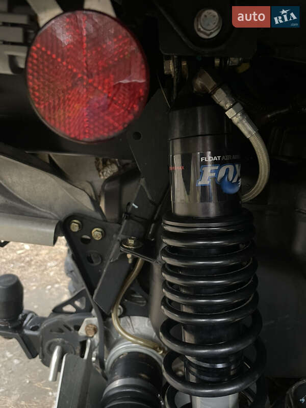 Квадроцикл  утилитарный BRP Outlander 2012 в Харькове