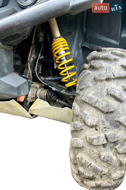 Квадроцикл утилітарний BRP Outlander 2013 в Славському