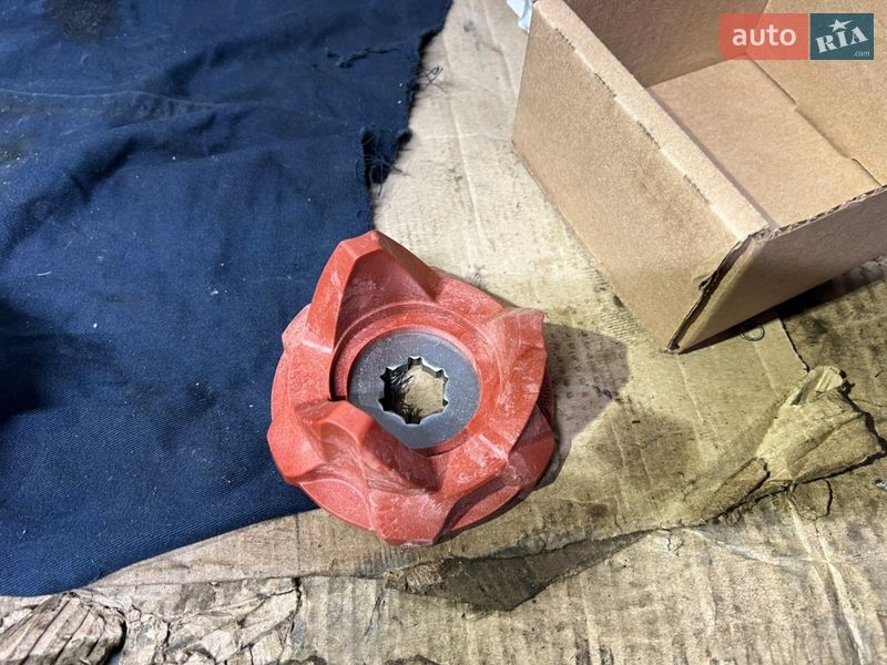 Квадроцикл утилитарный BRP Outlander 2014 в Вижнице фото 28 Квадроцикл утилитарный BRP Outlander 2014 в Вижнице