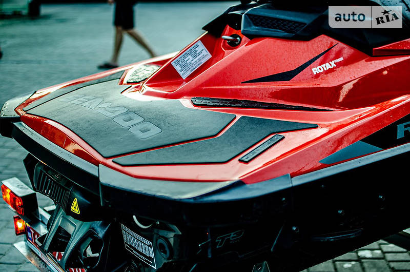 Гидроцикл спортивный BRP RXP-X 2017 в Херсоне фото 16 Гидроцикл спортивный BRP RXP-X 2017 в Херсоне