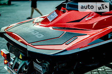 Гідроцикл спортивний BRP RXP-X 2017 в 