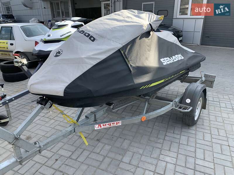 Гидроцикл спортивный BRP RXP-X 2018 в 