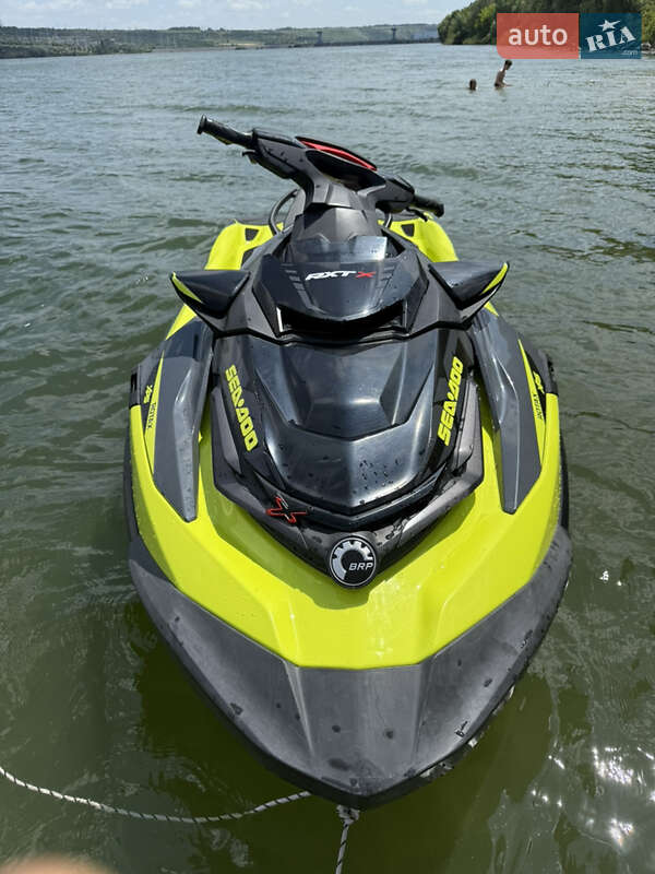 Гидроцикл спортивный BRP RXP-X 2019 в Новоднестровске фото 9 Гидроцикл спортивный BRP RXP-X 2019 в Новоднестровске