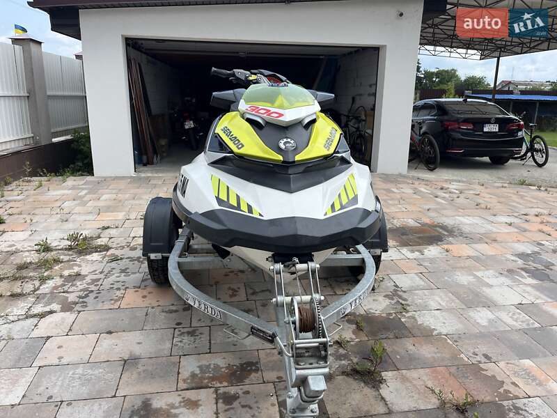 BRP RXP-X 2016