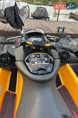 Гідроцикл спортивний BRP RXP-X 2022 в 