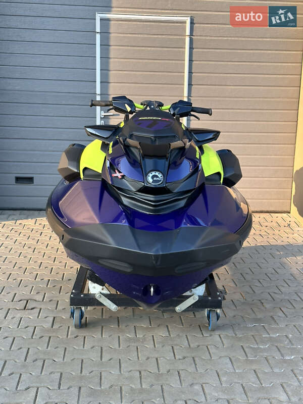 Гидроцикл туристический BRP RXP-X 2021 в 