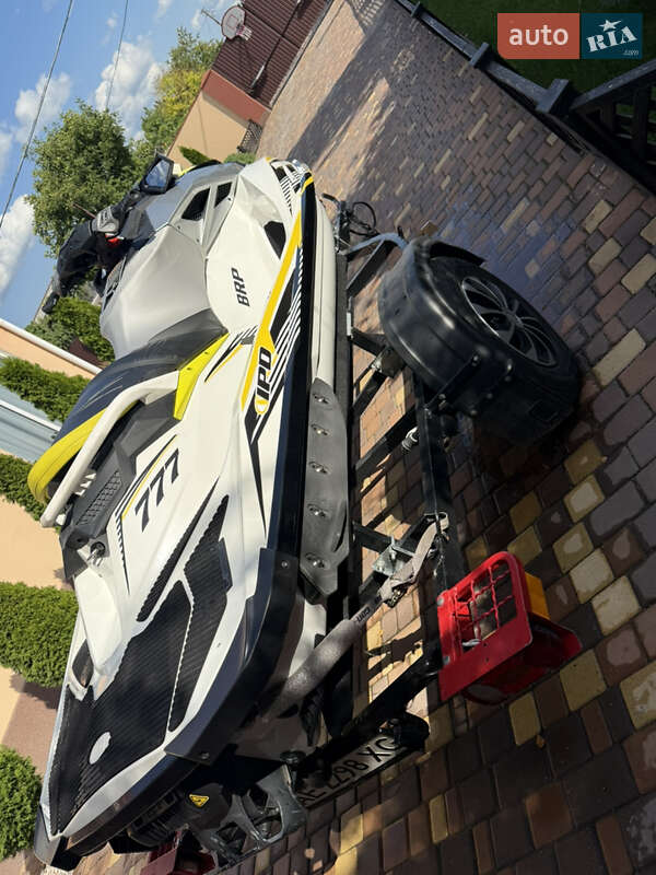 Гідроцикл спортивний BRP RXP-X 2018 в Дніпрі
